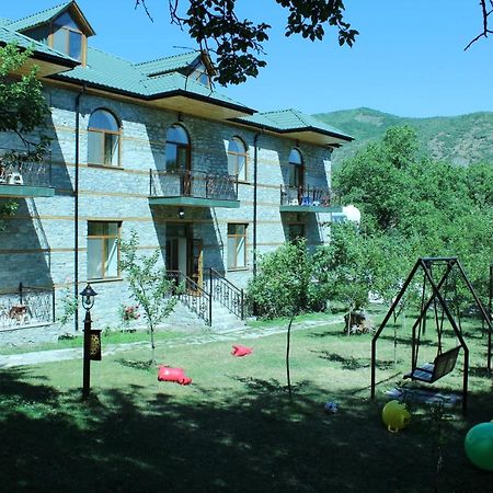Evim Otel Lahic Exterior photo